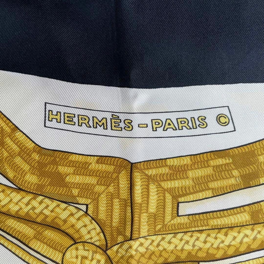 Hermes(エルメス)の美品 エルメス HERMES カレ 90 ブランデンブルグの飾り レディースのファッション小物(バンダナ/スカーフ)の商品写真