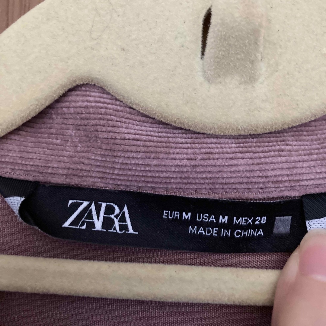 ZARA(ザラ)のZARA コーデュロイシャツ レディースのトップス(シャツ/ブラウス(長袖/七分))の商品写真