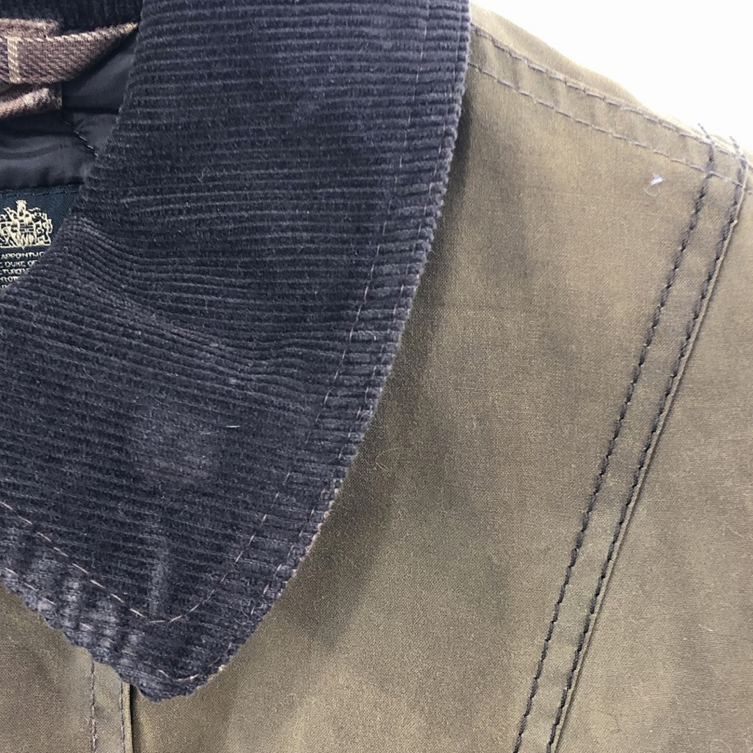 Barbour(バーブァー)のBarbour バブアー オイルドジャケット 防寒  防風  ユーロ  ヨーロッパ古着 グリーン (レディース 8) 中古 古着 O9726 レディースのジャケット/アウター(その他)の商品写真