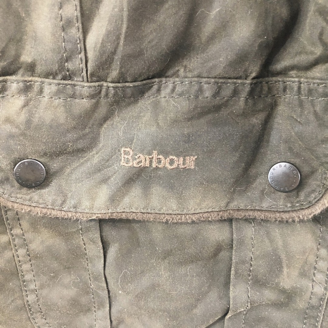 Barbour(バーブァー)のBarbour バブアー オイルドジャケット 防寒  ユーロ  ヨーロッパ古着 カーキ (レディース UK16) 中古 古着 O9729 レディースのジャケット/アウター(その他)の商品写真