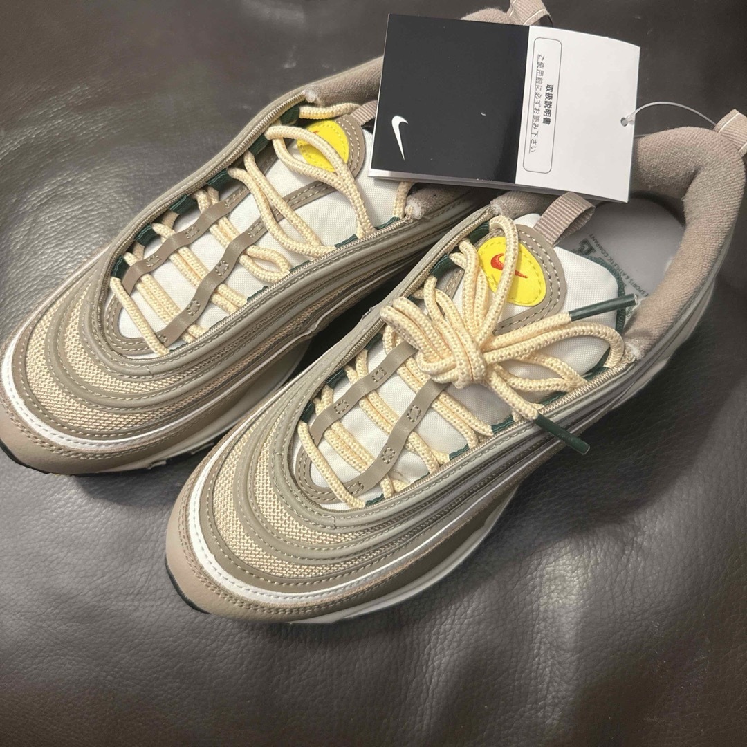 NIKE WMNS AIRMAX 97 SE 新品　24cm 匿名配送