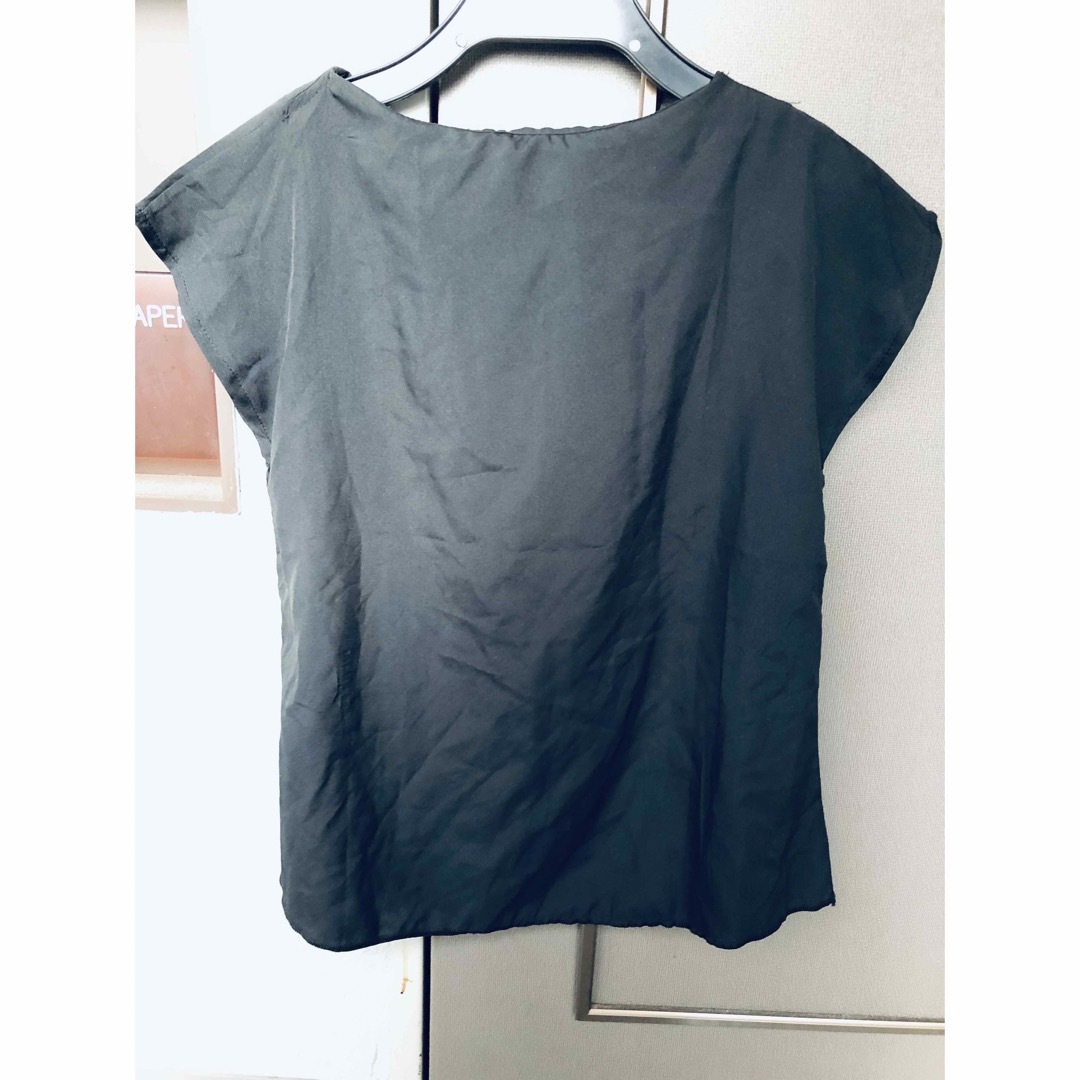 黒　ノースリー　タンクトップ　インナー　Mサイズ レディースのトップス(シャツ/ブラウス(半袖/袖なし))の商品写真