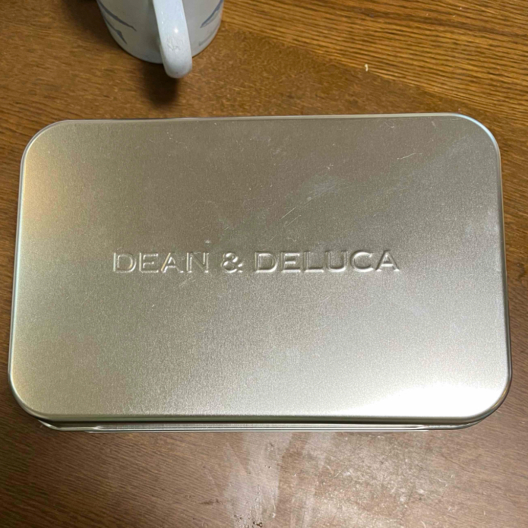 DEAN & DELUCA(ディーンアンドデルーカ)のDEAN & DELUCA　アメリカンクッキー缶 インテリア/住まい/日用品のインテリア小物(小物入れ)の商品写真