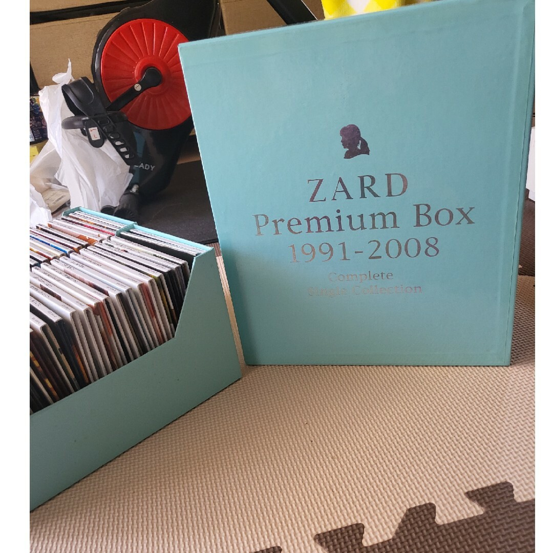 ZARO  Premjum  Box エンタメ/ホビーのCD(ポップス/ロック(邦楽))の商品写真