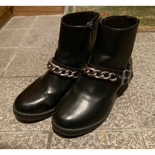 ザラキッズ(ZARA KIDS)のZARA⚫︎キッズ⚫︎ブーツ⚫︎チェーン⚫︎デザイン⚫︎20.5cm⚫︎32(ブーツ)