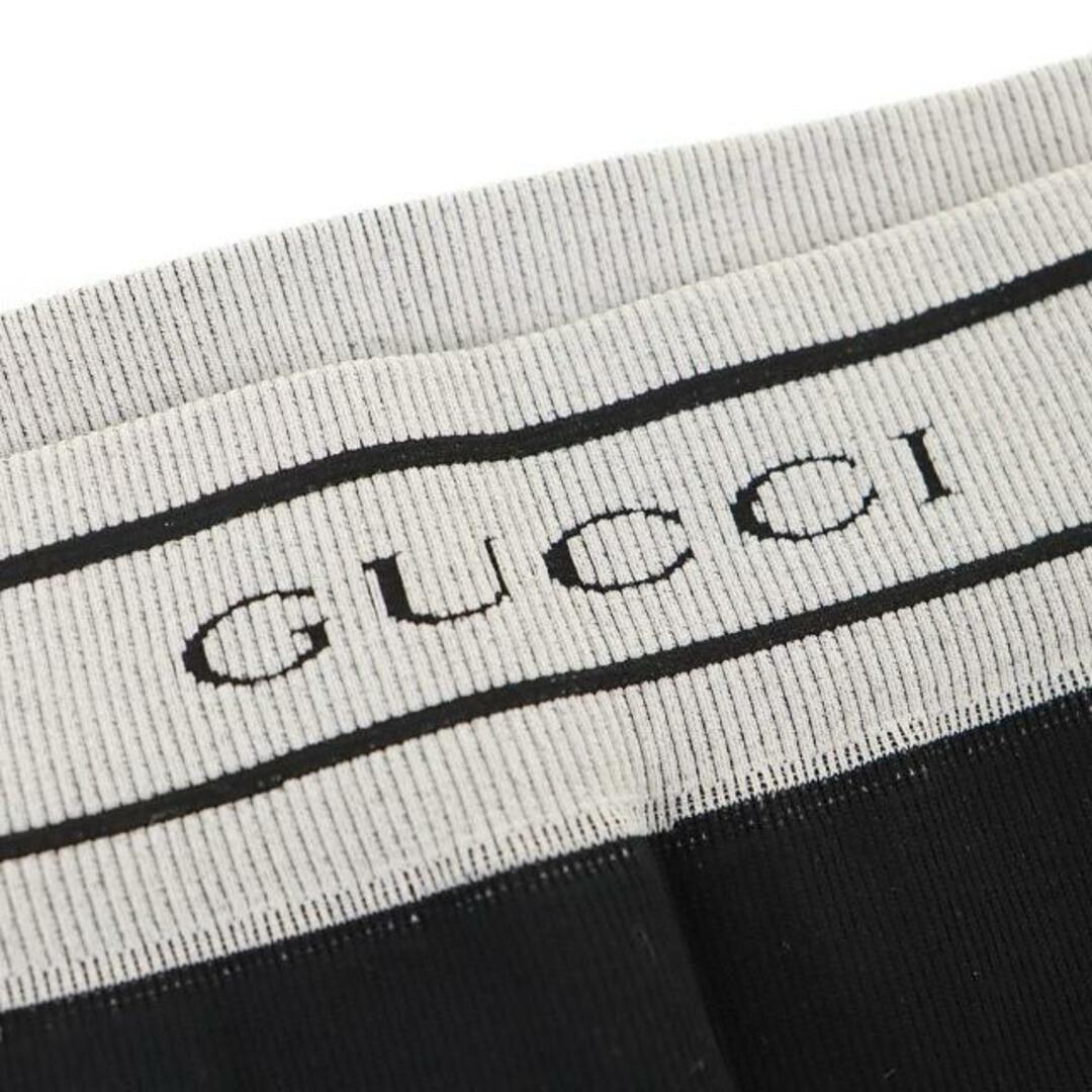 Gucci(グッチ)のグッチ ロゴ レギンス 702557 未使用 サイズS ブラック GUCCI 【中古】| ボトムス 黒 スポーツ カジュアル シンプル パンツ ファッション ブランド 美品 レディースのパンツ(その他)の商品写真