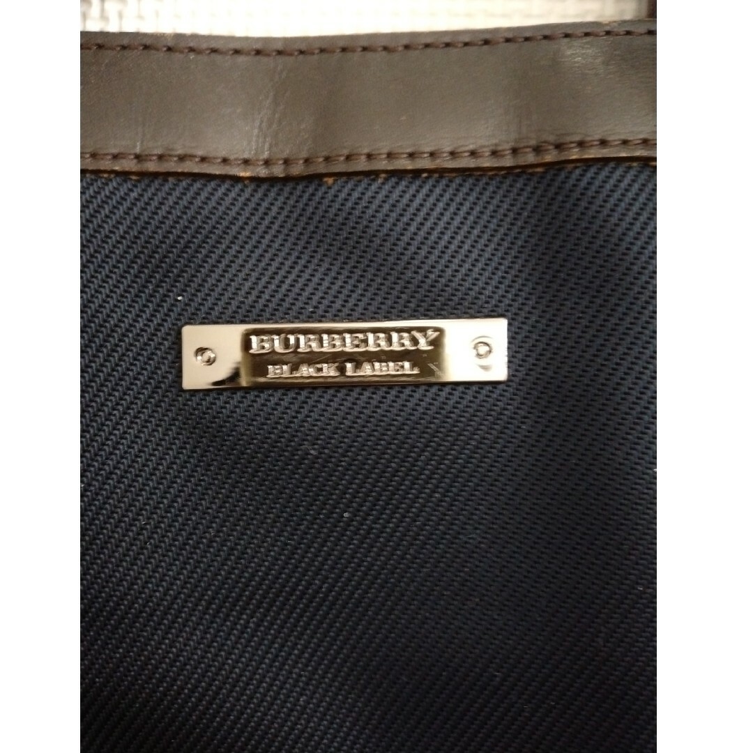 BURBERRY BLACK LABEL(バーバリーブラックレーベル)のBURBERRY　ﾌﾞﾗｯｸﾚｰﾍﾞﾙ　ネイビー　バッグ メンズのバッグ(ショルダーバッグ)の商品写真