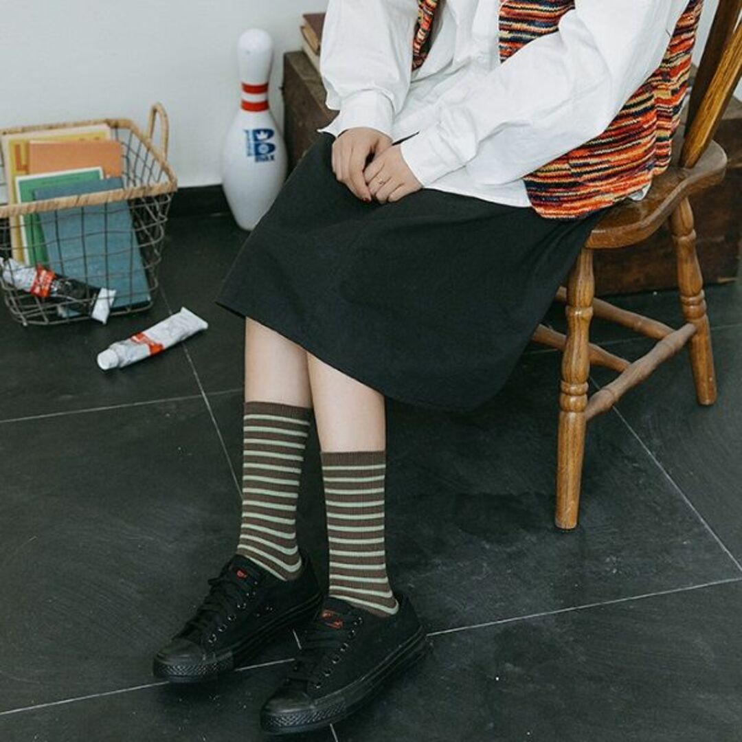 靴下 ソックス クルー ストライプ ブラウン グリーン 縞模様 茶色 レディース レディースのレッグウェア(ソックス)の商品写真