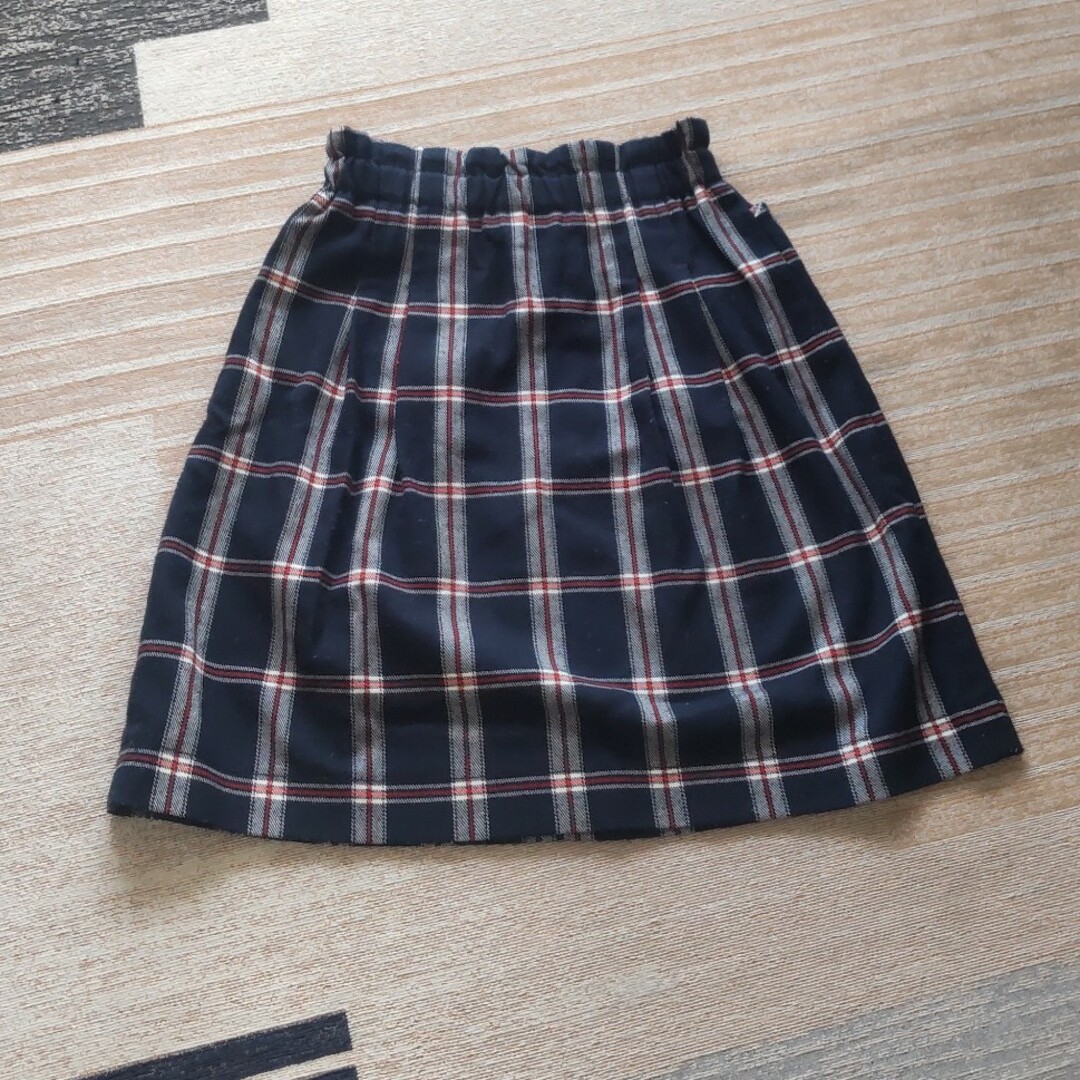 ZARA KIDS(ザラキッズ)のZARA チェックスカート 紺 キッズ/ベビー/マタニティのキッズ服女の子用(90cm~)(スカート)の商品写真