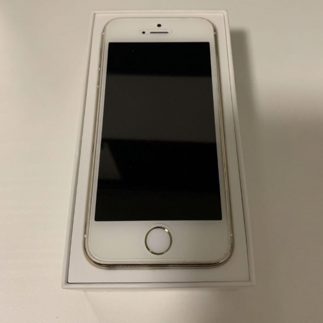 iPhone 5s Gold 16 GB Softbank スマホ/家電/カメラのスマートフォン/携帯電話(スマートフォン本体)の商品写真