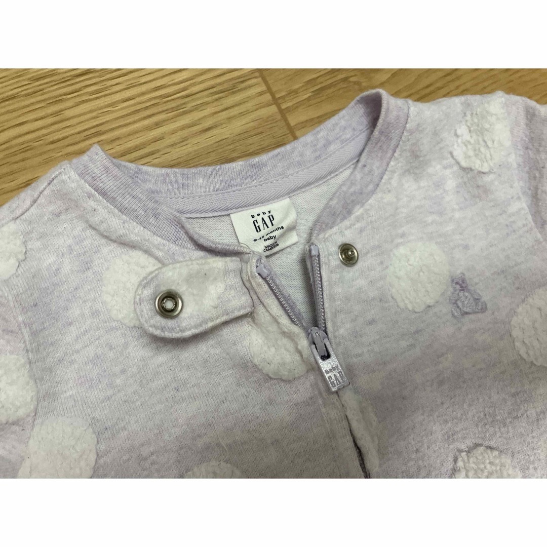 GAP ロンパース　9-12month キッズ/ベビー/マタニティのベビー服(~85cm)(ロンパース)の商品写真