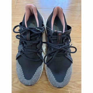 adidas by Stella McCartney(スニーカー)のフリマアイテム一覧 adidas by Stella McCartney(スニーカー)のフリマアイテム一覧