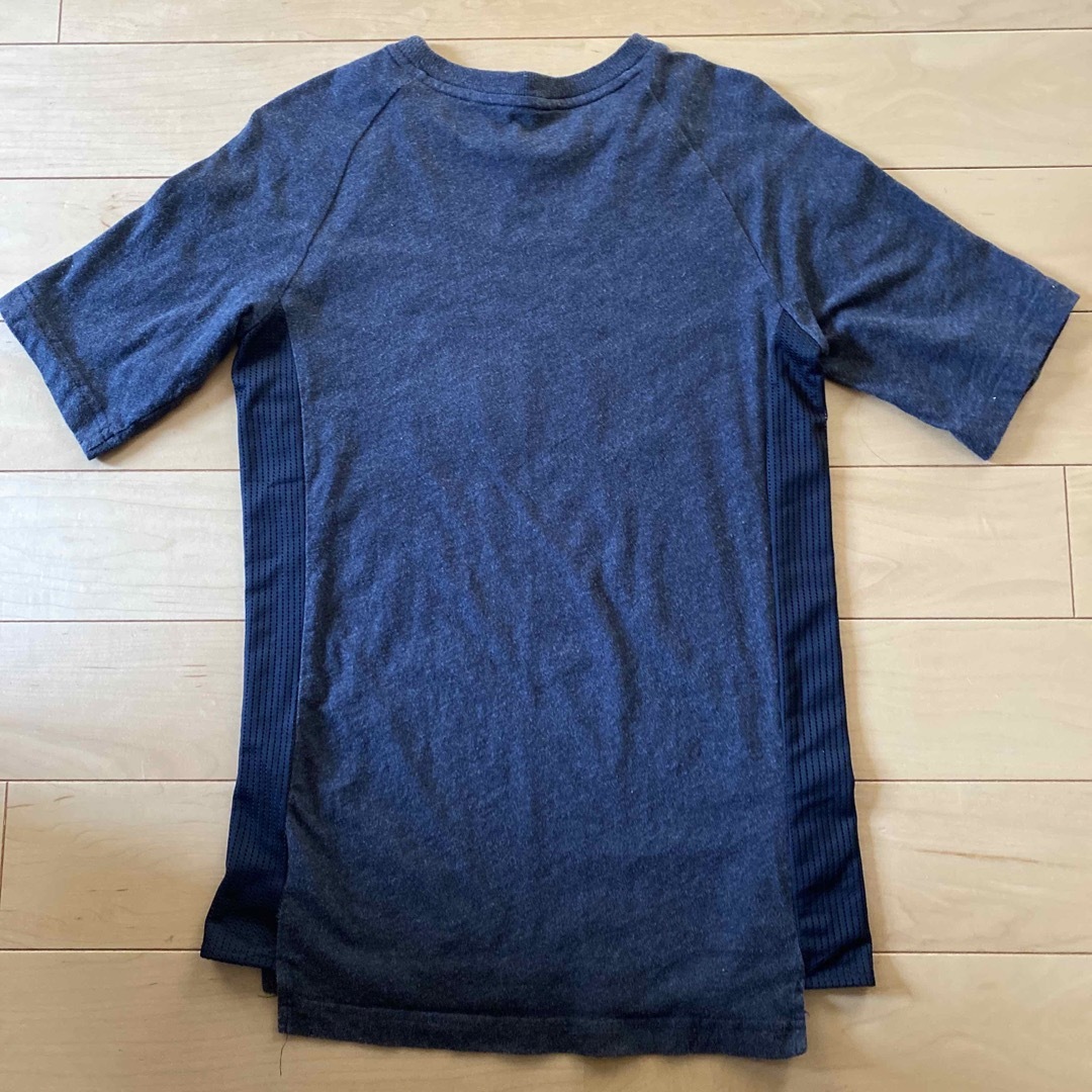 ＊adidasTシャツ＊150＊ キッズ/ベビー/マタニティのキッズ服男の子用(90cm~)(Tシャツ/カットソー)の商品写真