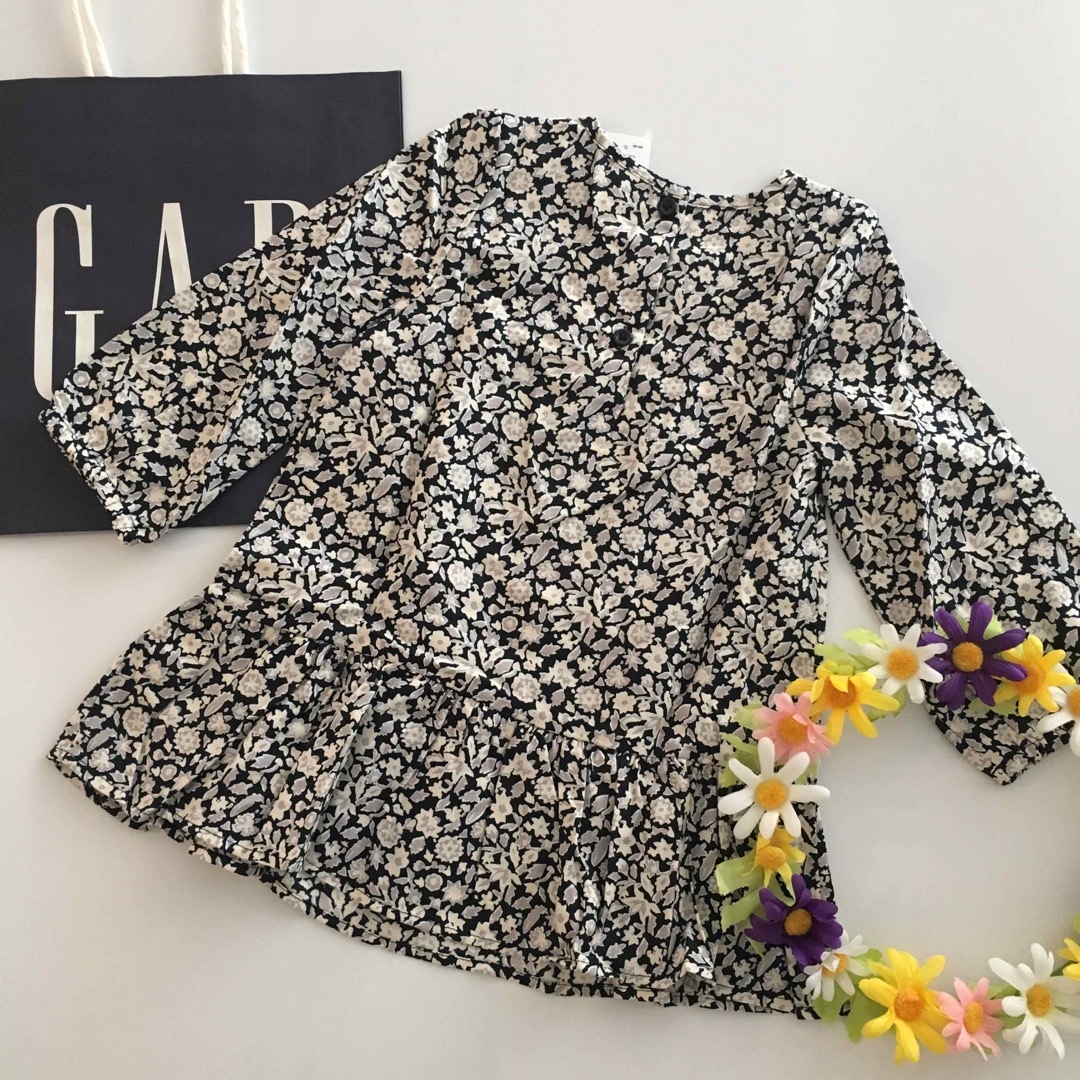 babyGAP(ベビーギャップ)の新品♡baby gap♡ワンピース♡花柄/ラルフローレン/ユニクロ/プティマイン キッズ/ベビー/マタニティのキッズ服女の子用(90cm~)(ワンピース)の商品写真