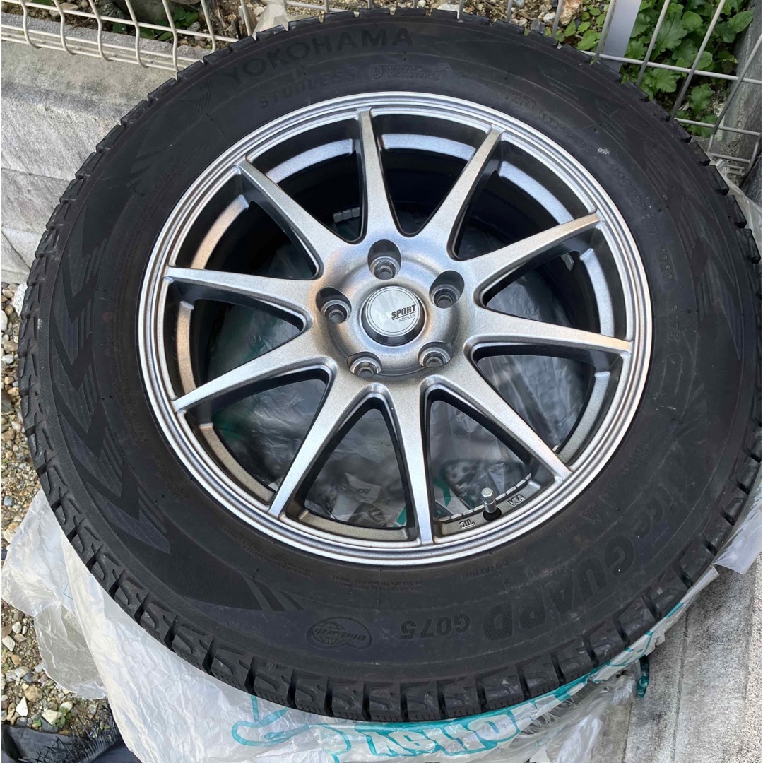 【美品】ヨコハマタイヤ アイスガード 225/65R17 4本セット