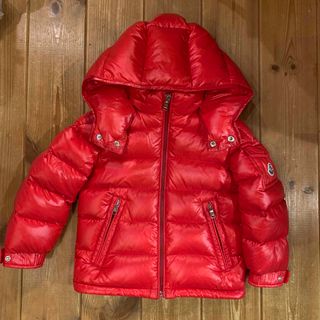 モンクレール MONCLER 男の子キッズ104cm ロゴ　ダウンジャケット