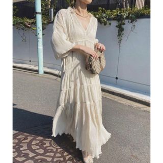 アメリヴィンテージ(Ameri VINTAGE)のAmeri Vintage  SHIRRING PLEATS DRESS(ロングワンピース/マキシワンピース)