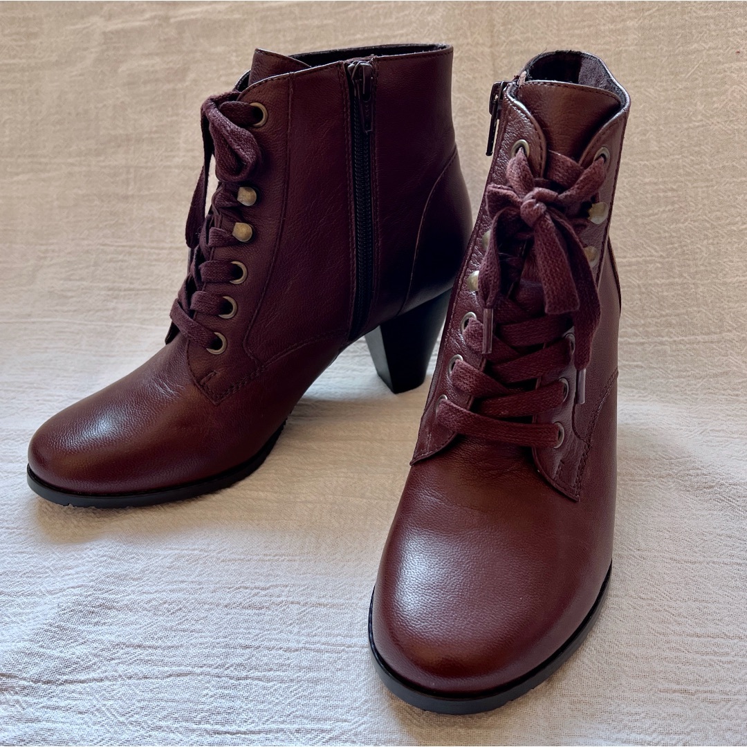 Marie femme(マリーファム)の未使用marie femme/マリーファム 　レザーショートブーツ　23.5cm レディースの靴/シューズ(ブーツ)の商品写真