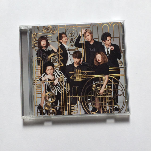 AAA(トリプルエー)のAAA 9thアルバム GOLD SYMPHONY（トレカ付き） エンタメ/ホビーのCD(ポップス/ロック(邦楽))の商品写真
