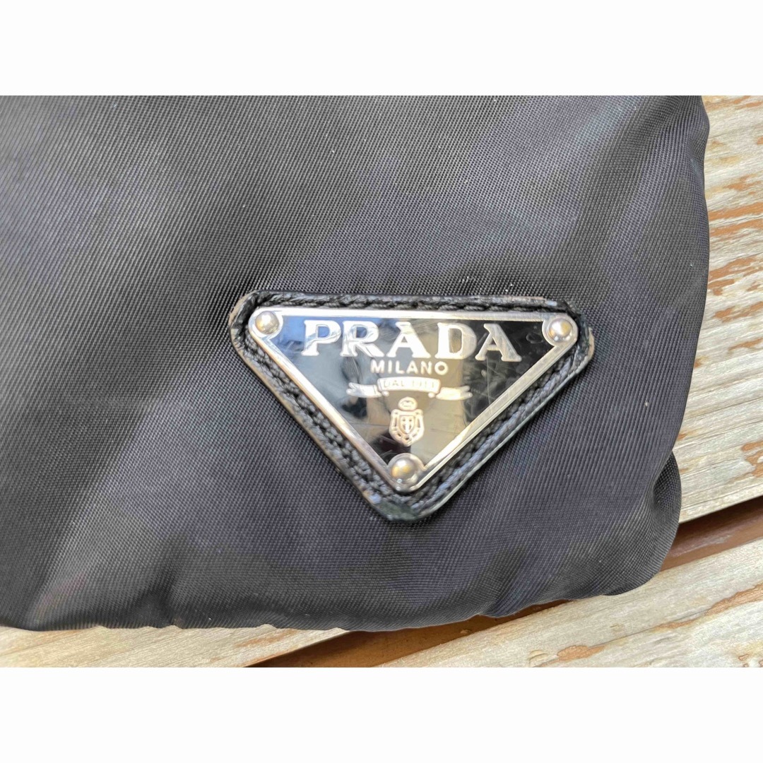 PRADA(プラダ)のPRADA レディースのバッグ(ショルダーバッグ)の商品写真