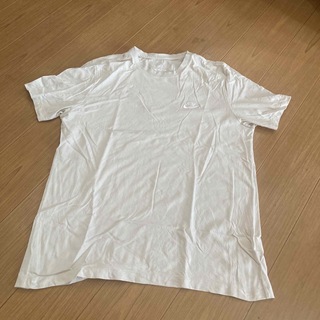 ナイキ(NIKE)のNIKE Tシャツ(Tシャツ/カットソー(半袖/袖なし))