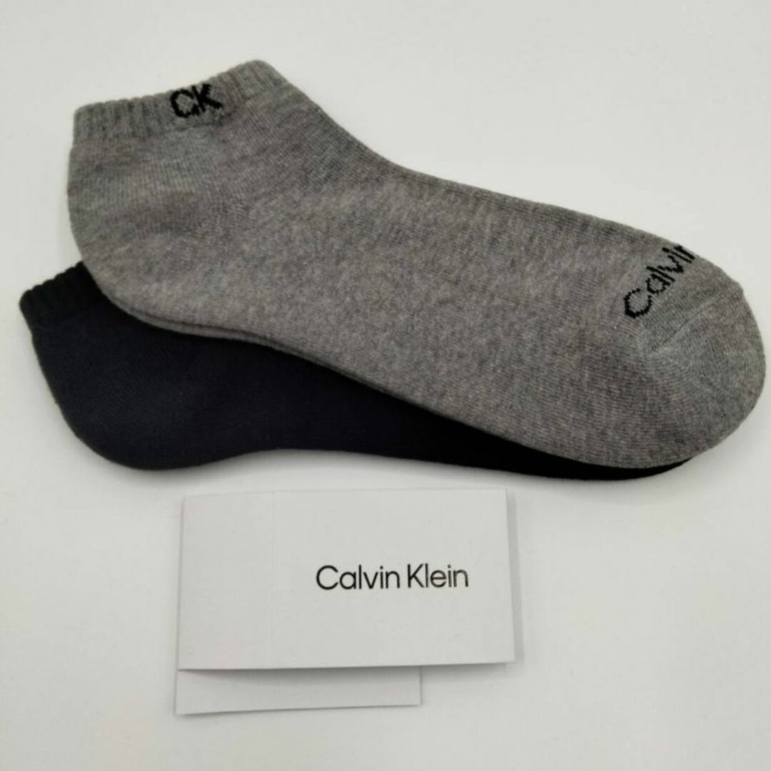 Calvin Klein(カルバンクライン)のカルバンクライン メンズソックス 黒×グレイ くるぶしソックス 2足セット メンズのレッグウェア(ソックス)の商品写真