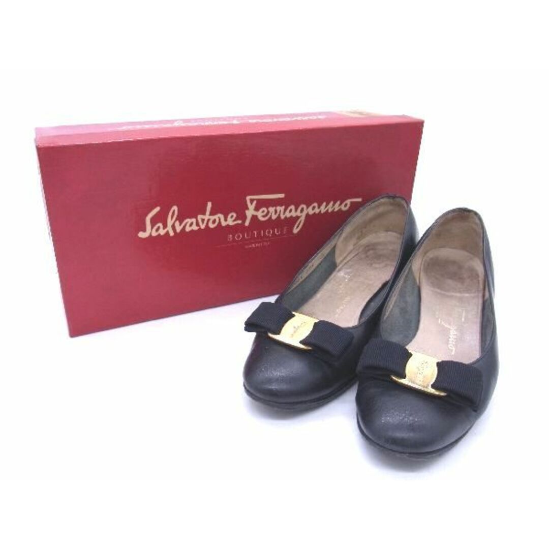 Salvatore Ferragamo - Salvatore Ferragamo フェラガモ ヴァラリボン ...