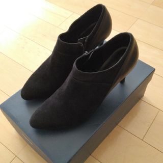 コールハーン(Cole Haan)のCOLE HAAN　コールハーンのブーティ　黒(ブーティ)