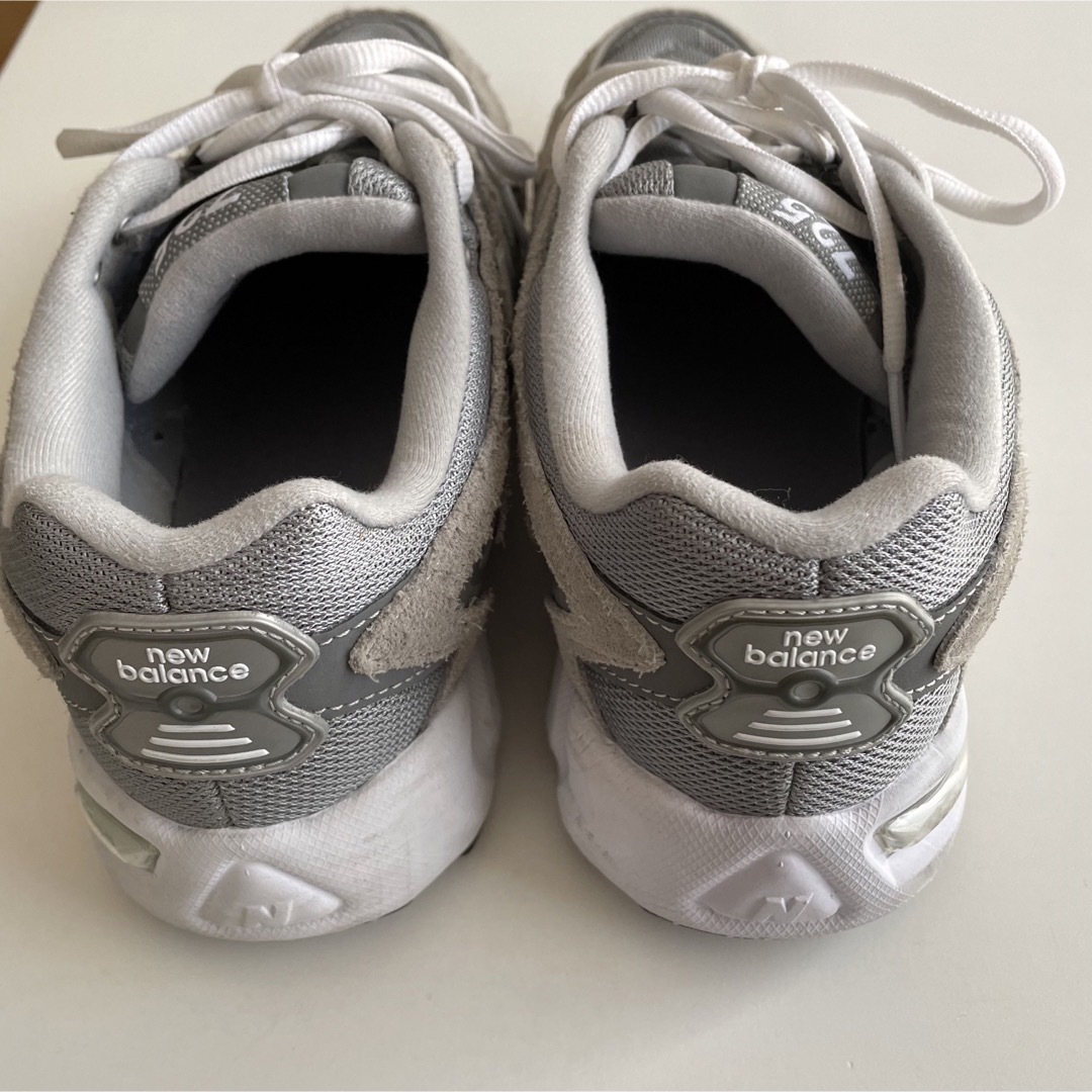 New Balance(ニューバランス)のnewbalance725 gray レディースの靴/シューズ(スニーカー)の商品写真