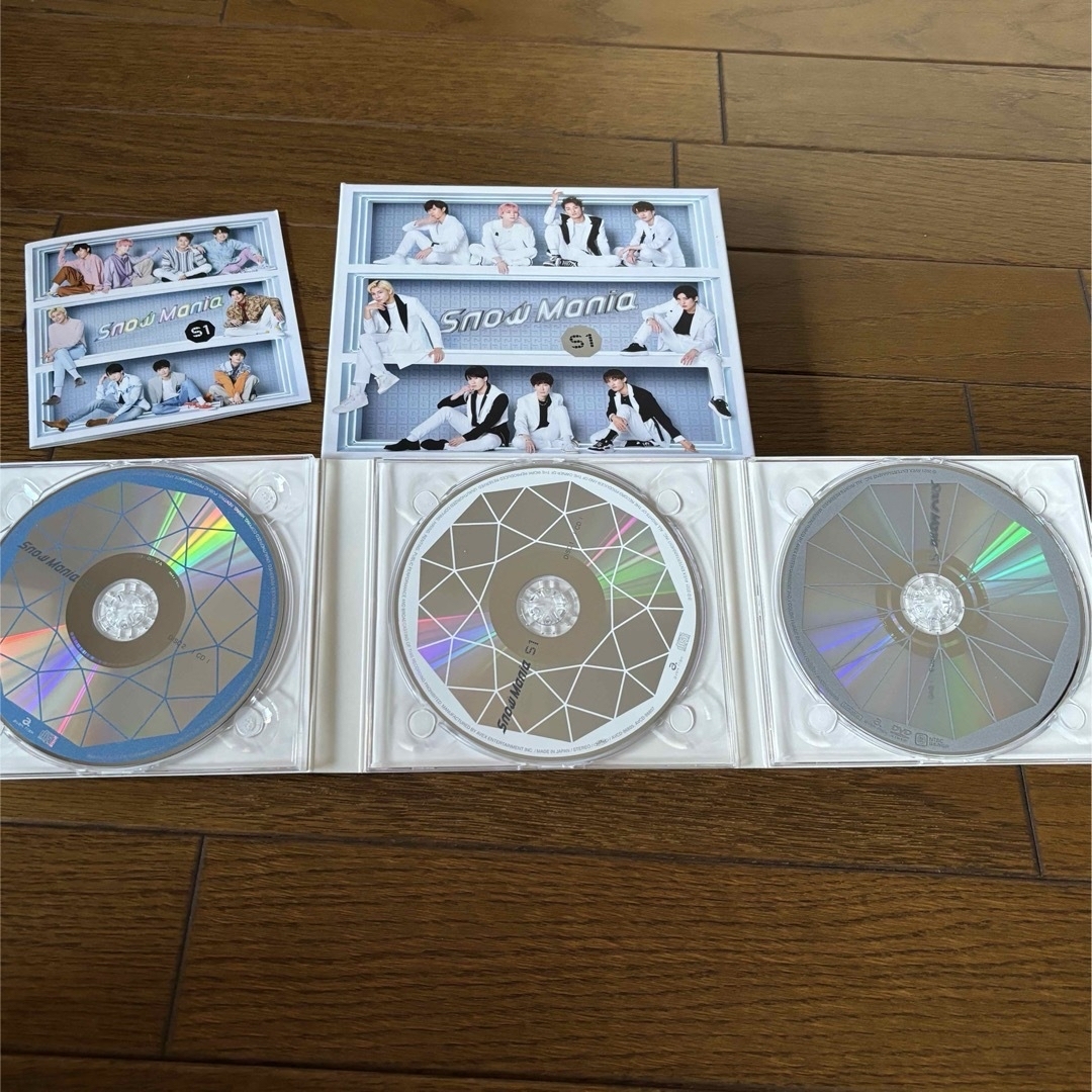 Snow Man(スノーマン)のSnow Mania S1 初回盤A DVD エンタメ/ホビーのDVD/ブルーレイ(アイドル)の商品写真