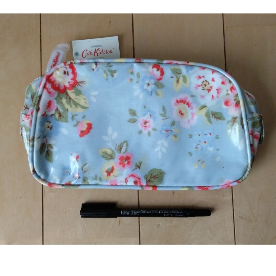 Cath Kidston(キャスキッドソン)の訳あり新品　ポーチ　キャスキッドソン レディースのファッション小物(ポーチ)の商品写真