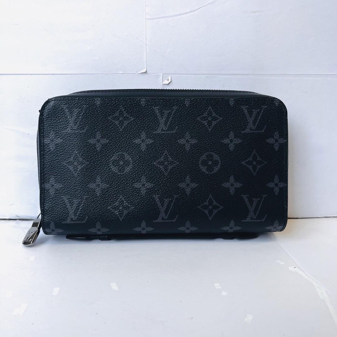 メンズLOUIS VUITTON モノグラム エクリプス ジッピーXL M61698