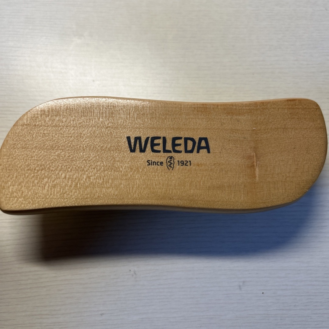 WELEDA(ヴェレダ)のWELEDA マッサージブラシ コスメ/美容のボディケア(ボディマッサージグッズ)の商品写真