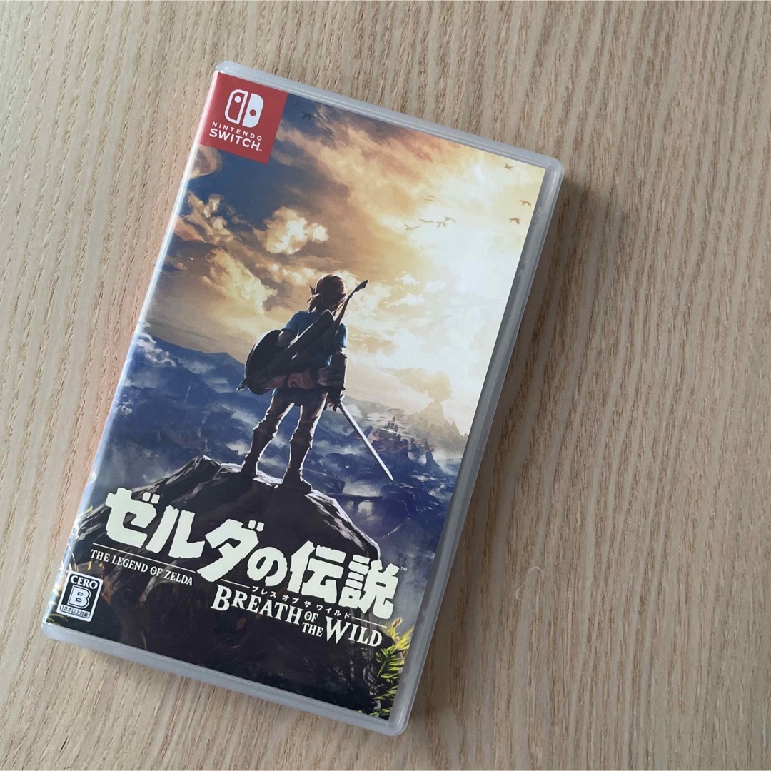 Nintendo Switch(ニンテンドースイッチ)の【てら様専用】ゼルダの伝説　ブレスオブザワイルド エンタメ/ホビーのゲームソフト/ゲーム機本体(家庭用ゲームソフト)の商品写真