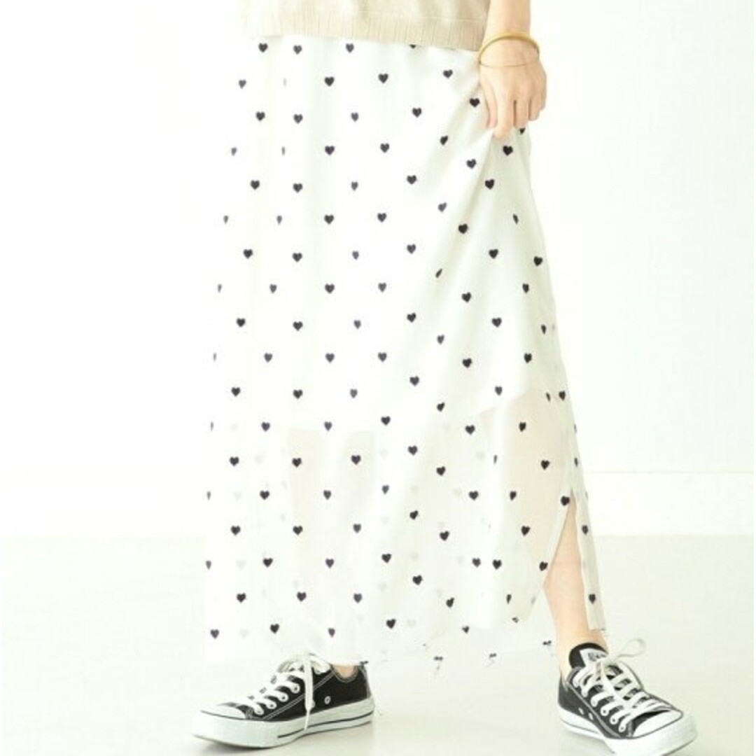 Needles(ニードルス)のNeedles x BEAMS BOY ニードルス ビームスボーイ 20SS 別注 日本製 CutOff Bottom Classic Skirt ハート刺繍 カットオフボトムクラシックスカート GL355 2 ホワイト ロング ボトムス【中古】【Needles × BEAMS BOY】 レディースのスカート(ロングスカート)の商品写真