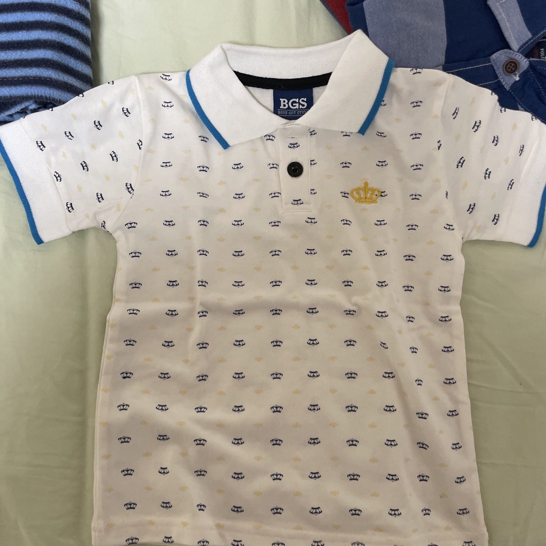 babyGAP(ベビーギャップ)のキッズ　トップス　サイズ90 キッズ/ベビー/マタニティのキッズ服男の子用(90cm~)(Tシャツ/カットソー)の商品写真