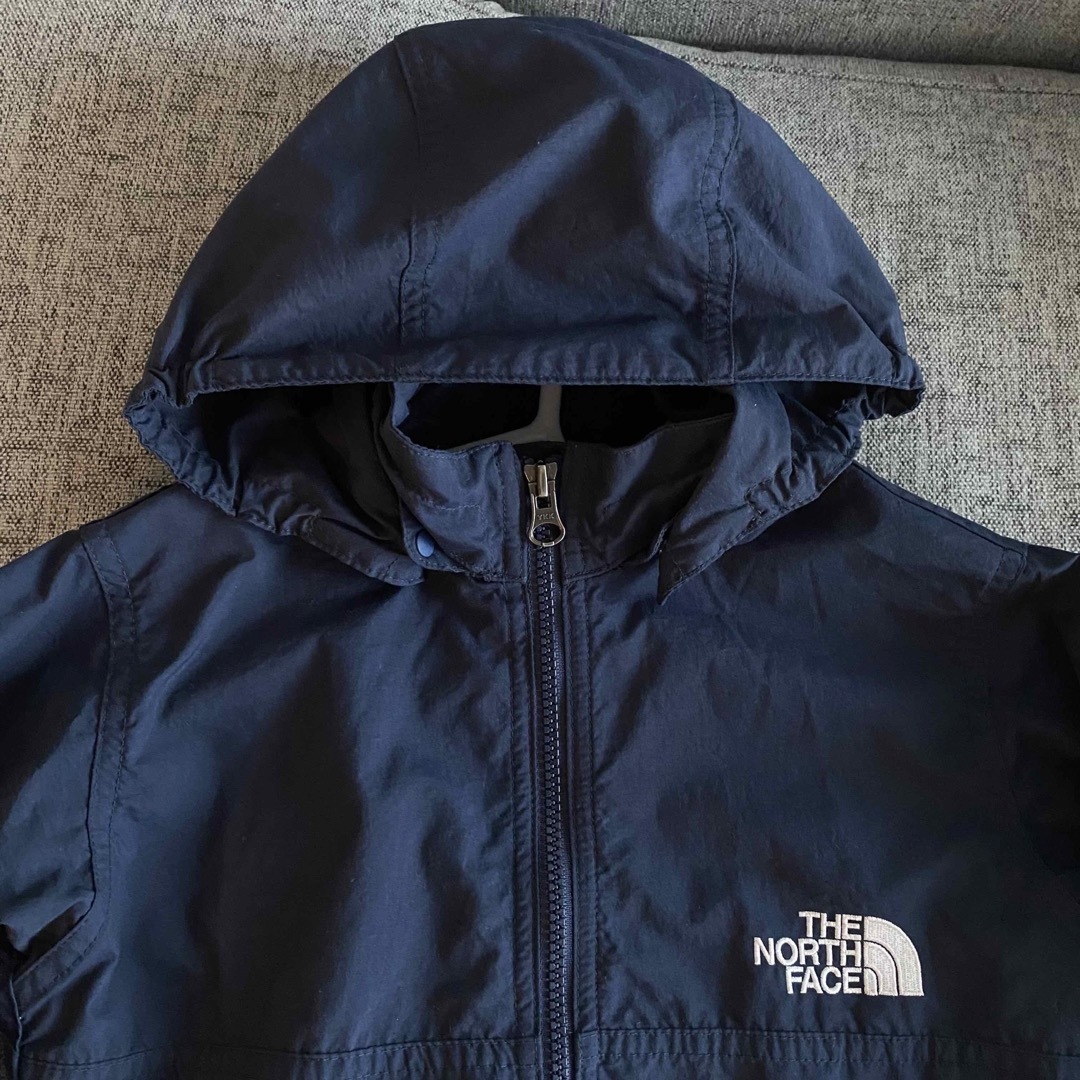 The North Face 120 ウィンドブレーカー 青地 黄色文字