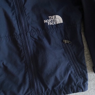 The North Face 120 ウィンドブレーカー 青地 黄色文字