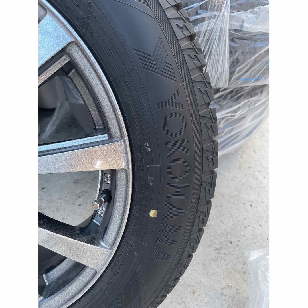 17インチタイヤ YOKOHAMA iceGUARD6 ig60 225/50R17-94Q
2255017 ヨコハマタイヤ アイスガード スノータイヤ 冬用タイヤ snowtire studless tire スキー スノーボード 17インチタイヤ YOKOHAMA iceGUARD6 ig60 225/50R17-94Q
2255017 ヨコハマタイヤ アイスガード スノータイヤ 冬用タイヤ snowtire studless tire スキー スノーボード