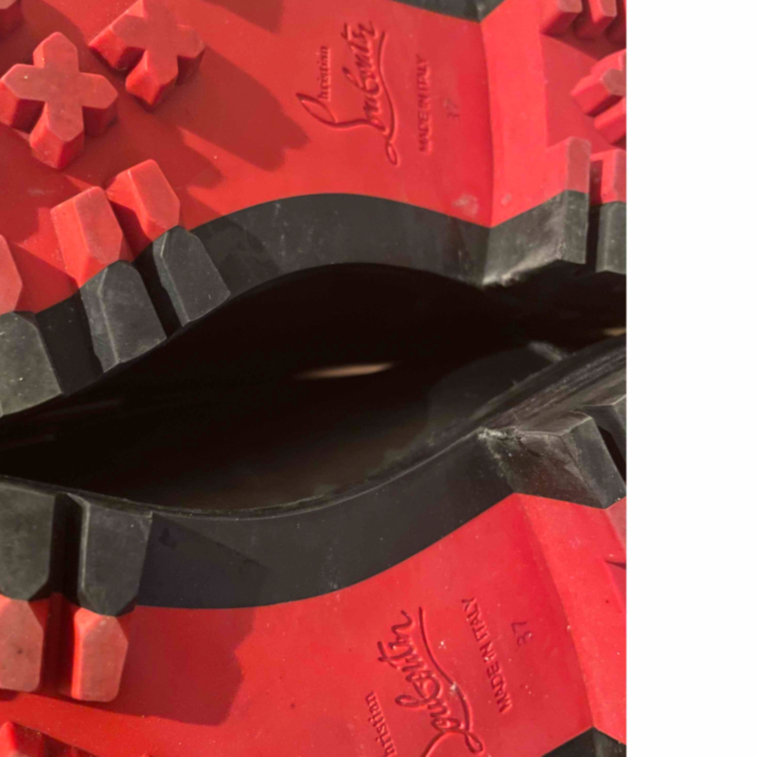 Christian Louboutin(クリスチャンルブタン)のクリスチャンルブタン アースルルグスタッズレザーローファー レディースの靴/シューズ(ローファー/革靴)の商品写真