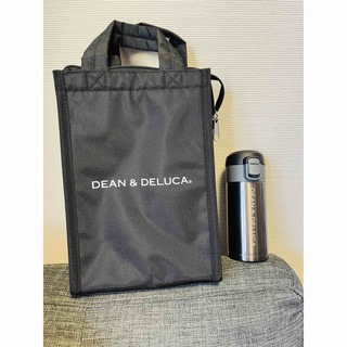 ディーンアンドデルーカ(DEAN & DELUCA)のDEAN&DELUCA保冷バッグSと ミニボトル　新品(弁当用品)