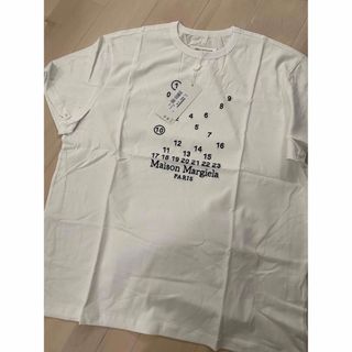 マルタンマルジェラ(Maison Martin Margiela)のマルジェラ数字　刺繍ロゴT ホワイト(Tシャツ/カットソー(半袖/袖なし))