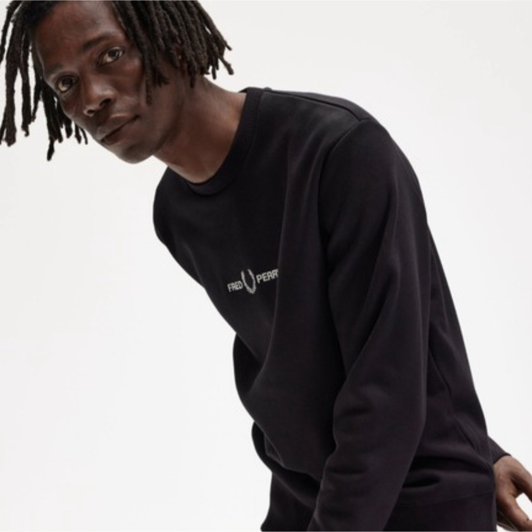 FRED PERRY(フレッドペリー)の未使用　完売　FRED PERRY Embroidered Sweatshirt メンズのトップス(スウェット)の商品写真