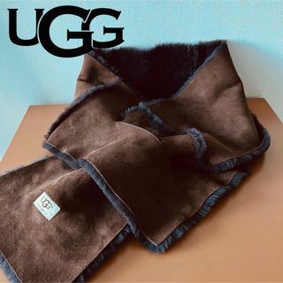 【0109】UGG????グレー ポンポン付き ニットマフラー