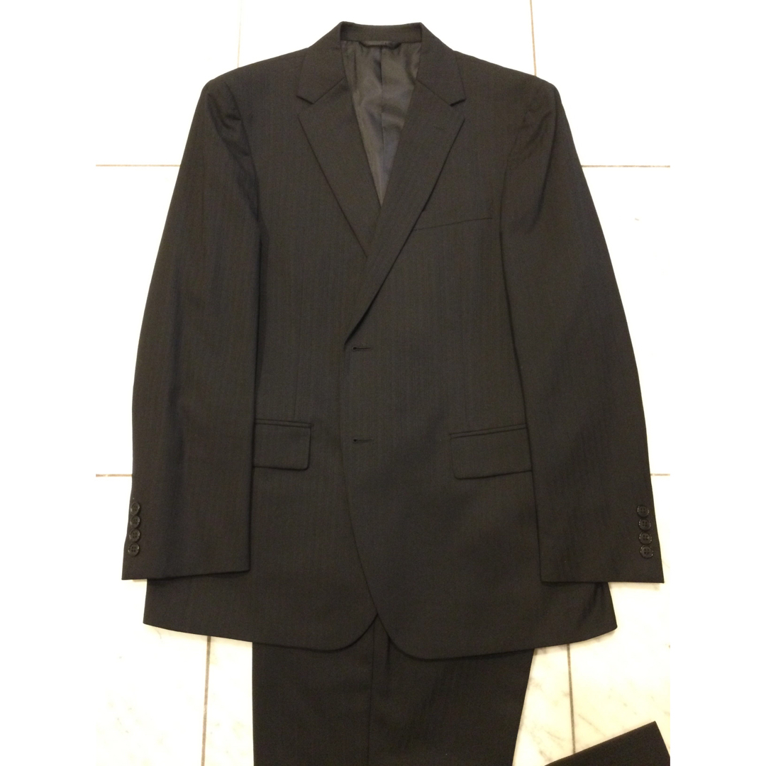 HIROKO KOSHINO(ヒロココシノ)の美品★HIROKO KOSHINOヒロココシノ★メンズスーツ（AB6）黒  メンズのスーツ(セットアップ)の商品写真