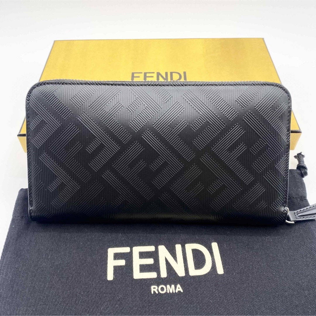 FENDI - 新品未使用!送料込み☆FENDI☆シャドー ダイアゴナルZIP長