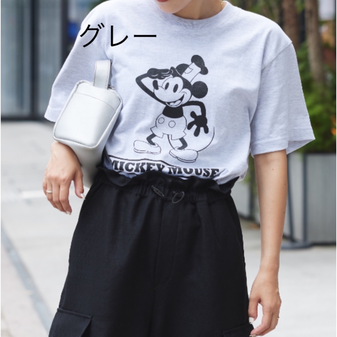 ミッキーマウス(ミッキーマウス)の新品✨タグ付き♪定価５，５００円　ミッキー　Tシャツ　ブルーほか　大特価‼️ レディースのトップス(Tシャツ(半袖/袖なし))の商品写真