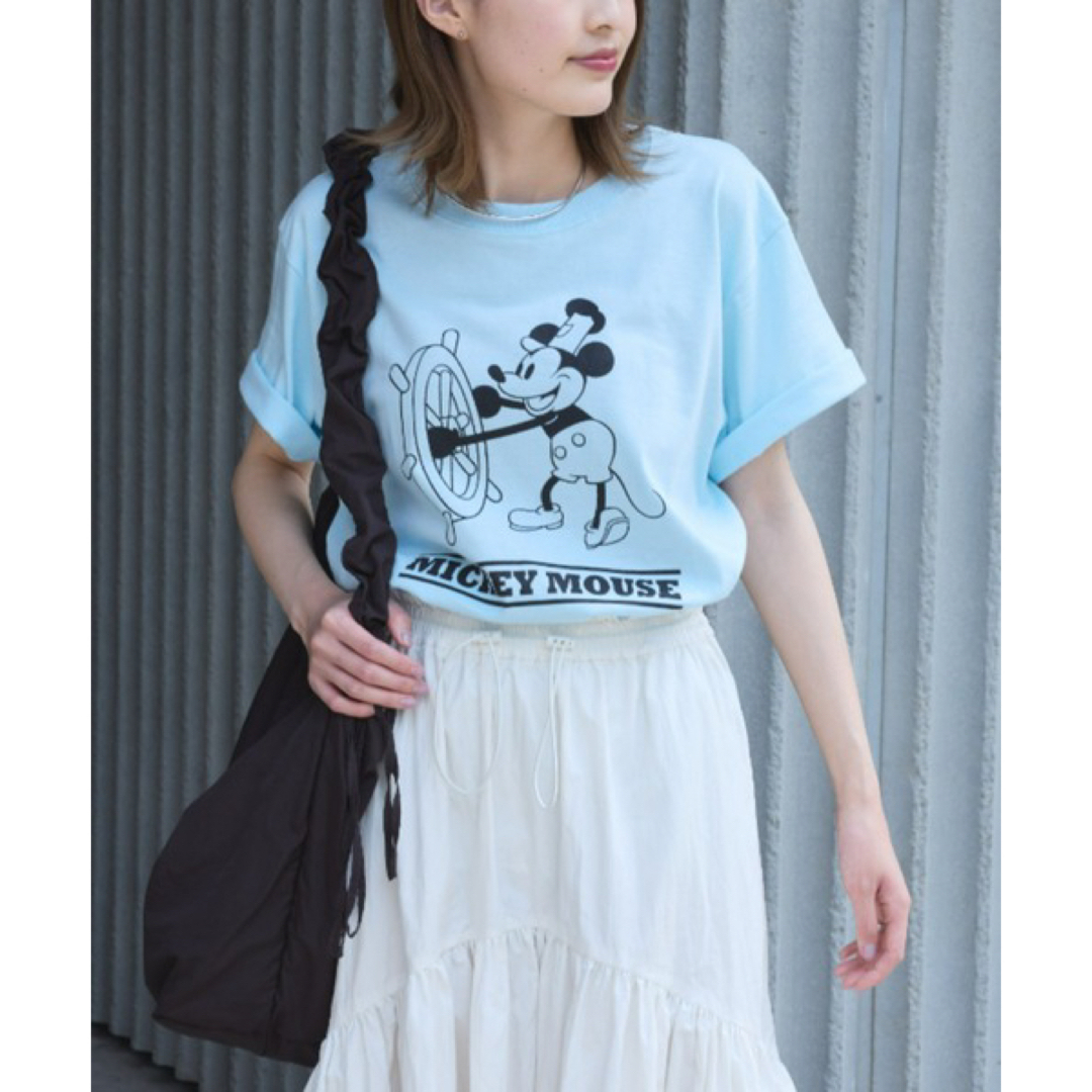 ミッキーマウス(ミッキーマウス)の新品✨タグ付き♪定価５，５００円　ミッキー　Tシャツ　ブルーほか　大特価‼️ レディースのトップス(Tシャツ(半袖/袖なし))の商品写真