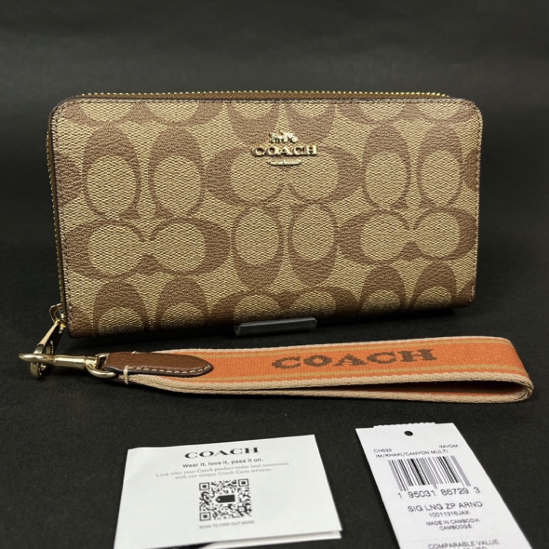 COACH(コーチ)のCOACH シグネチャー キャンバス 長財布 CH692 キャニオン 新品 レディースのファッション小物(財布)の商品写真