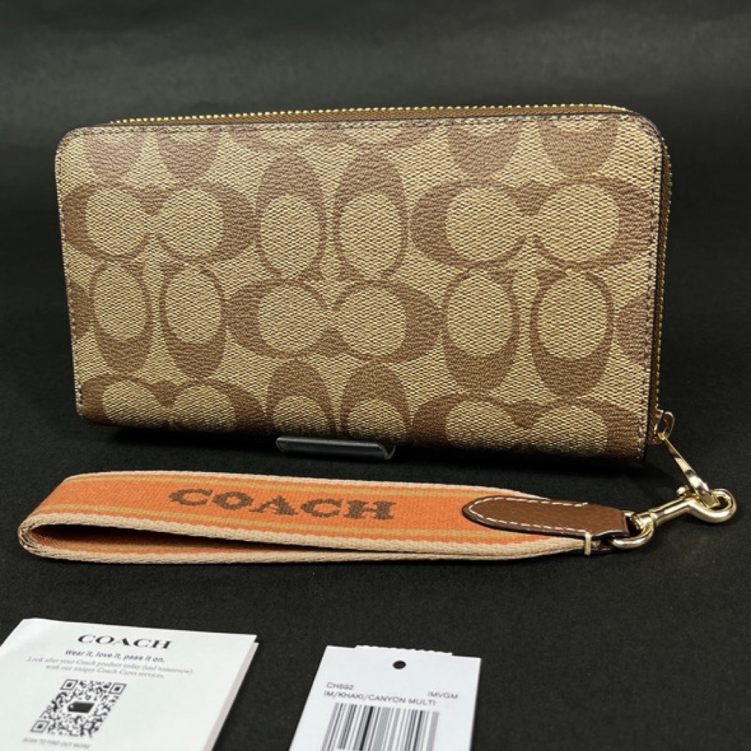 COACH(コーチ)のCOACH シグネチャー キャンバス 長財布 CH692 キャニオン 新品 レディースのファッション小物(財布)の商品写真